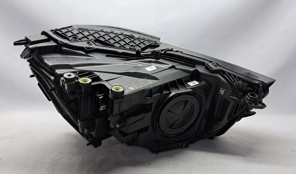 Ліхтарі  правий ліва full led audi q3 83a 83a941033 83a941034 Доставка