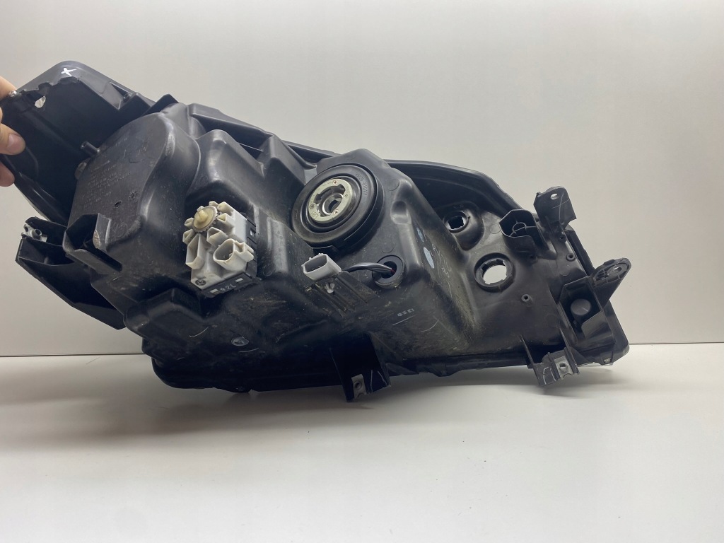 Suzuki vitara 3 3 фара ліва лівий перед передня led 10018095 Недорого