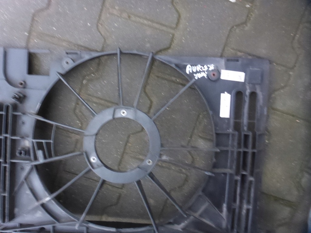 фото №4, Toyota auris ii 12- корпус вентилятора оригинал