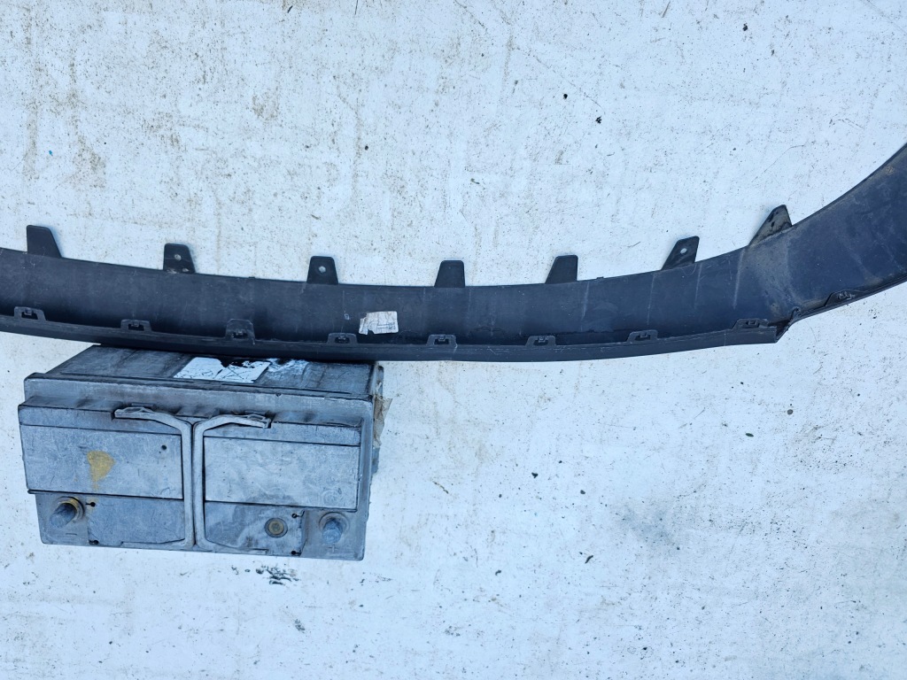 фото №13, Молдинг dół бампера спойлер передний перед mercedes eqa w243 21- a243 243