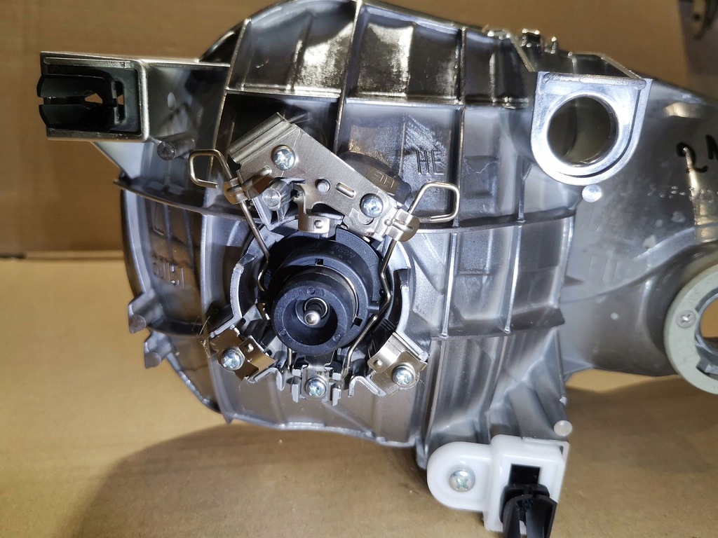 фото №5, Левый отражатель отражатель зеркало do subaru forester iv 4 оригинал 2111c