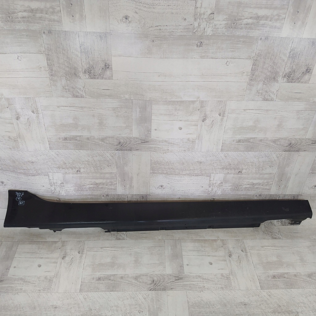 фото №1, Bmw 2 f45 молдинг порог накладка правая 7318850