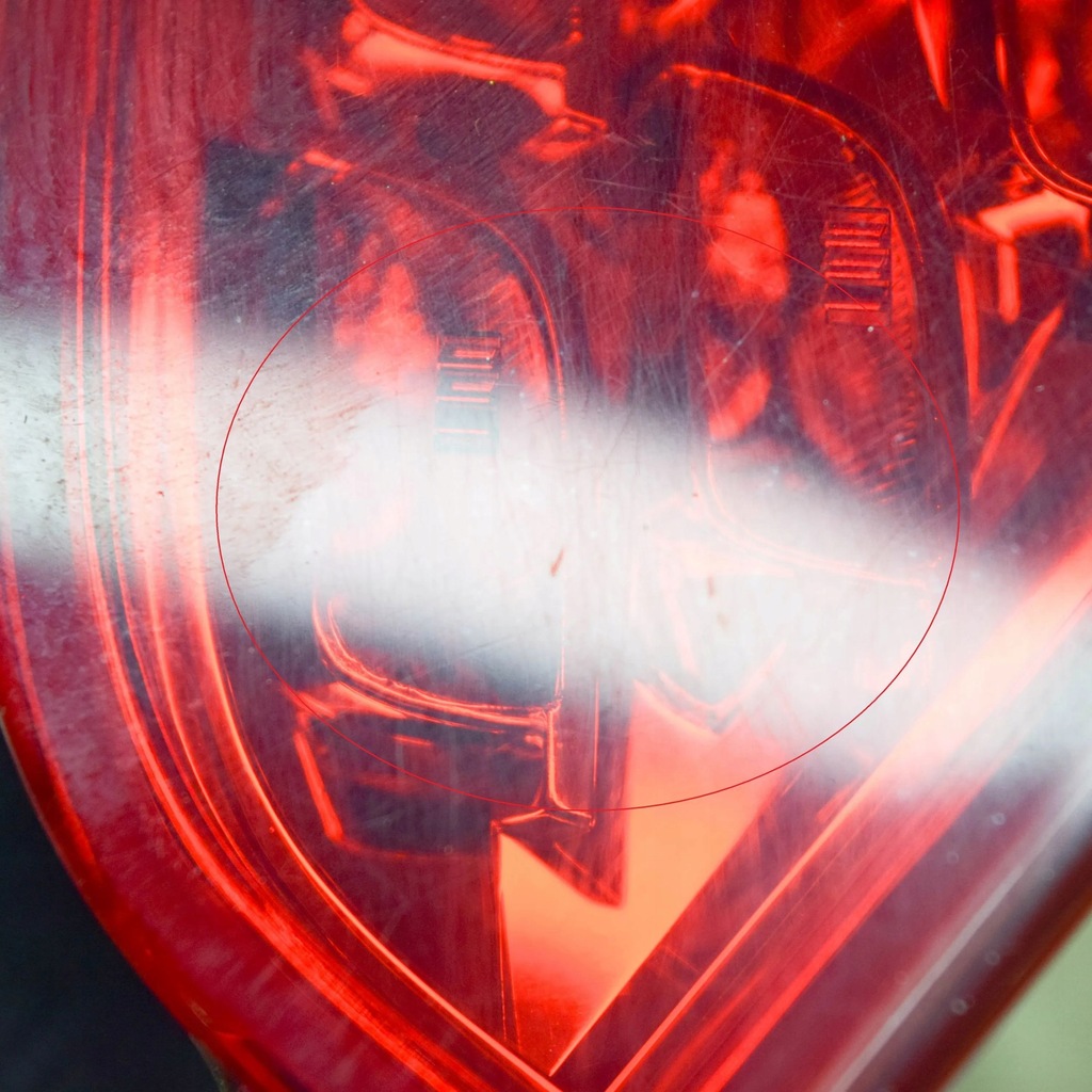 фото №6, Audi a5 8t 8f 2011 права сторона лампи задній кришки багажника