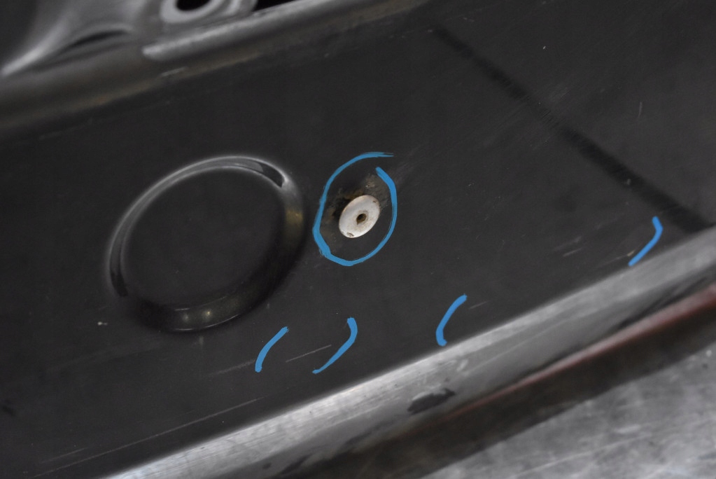 фото №7, Крышка багажника багажника задняя задняя nv676 dacia duster 1 i lift 13-17