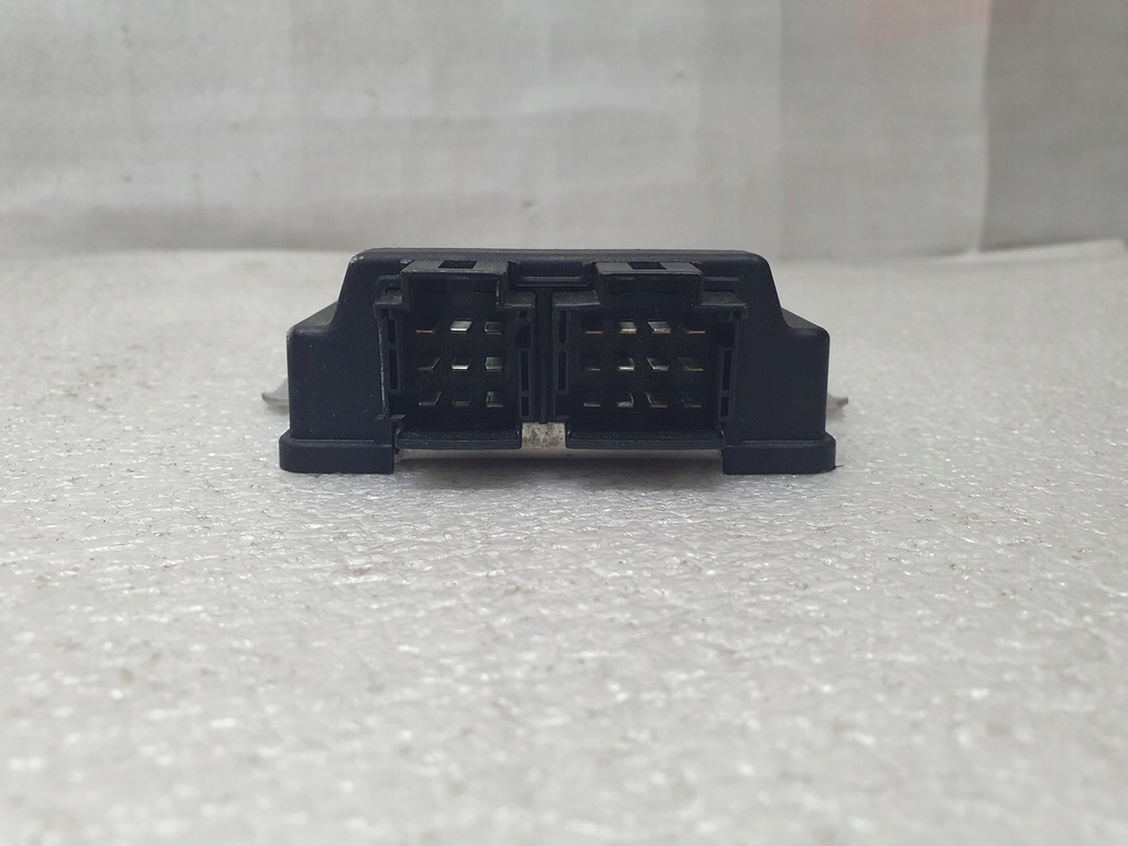 фото №3, Audi r8 4s блок керування приводу quattro 4s0907160a