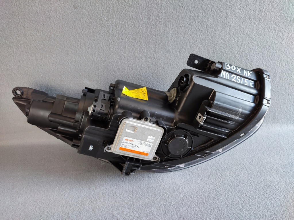 Hyundai ix35 рестайлинг  2013- фара передняя левая перед ксенон led 92101-2sxxx Доставка