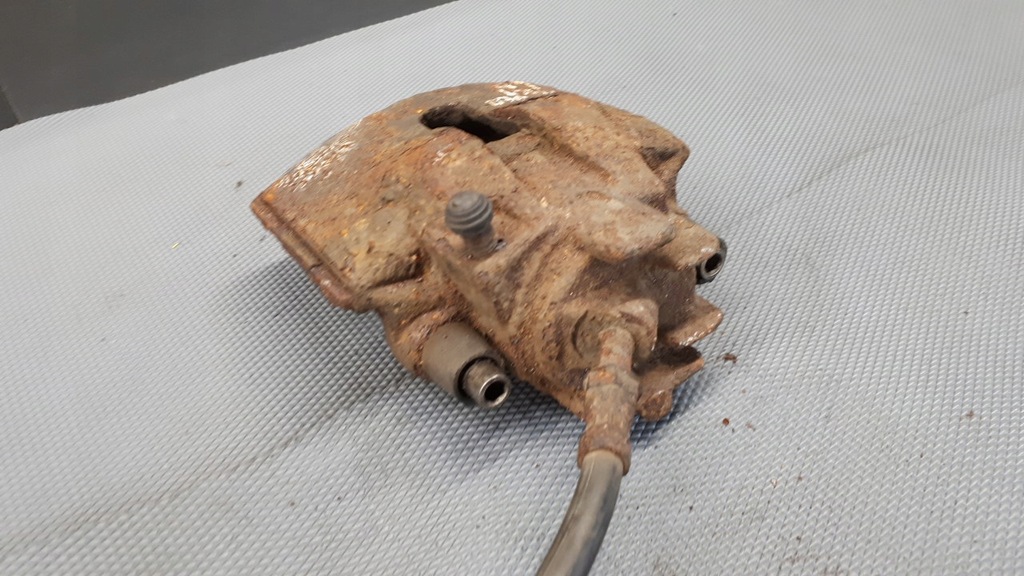 фото №9, Суппорт тормозной левый перед ford mondeo mk1