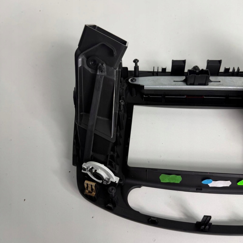 Рамка кондиционера opel insignia a рестайлинг  оригинальный номер оригинал 23440308 в Украине