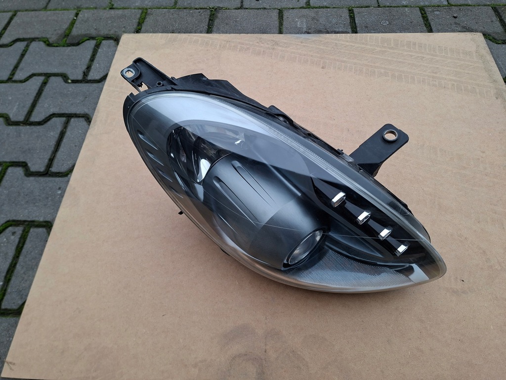 фото №1, Лампа перед фара alfa romeo giulietta тонированная правый оригинал europ полный