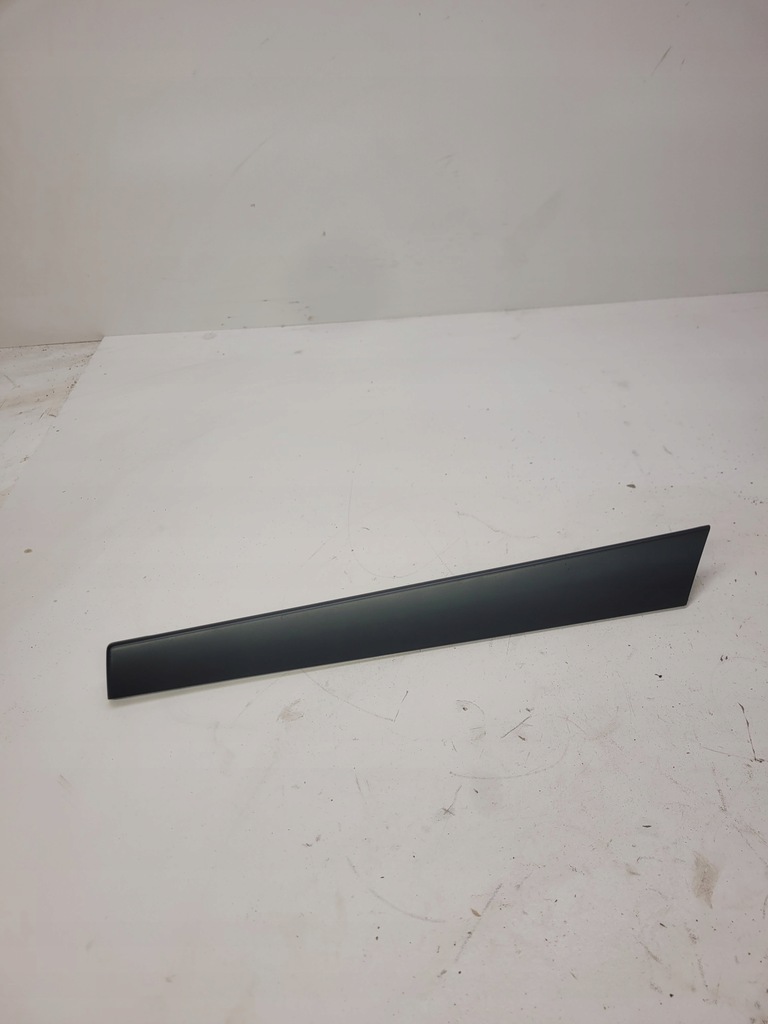 фото №1, Dekor дверь правый задняя audi a3 8p 8p4867420g 6z3