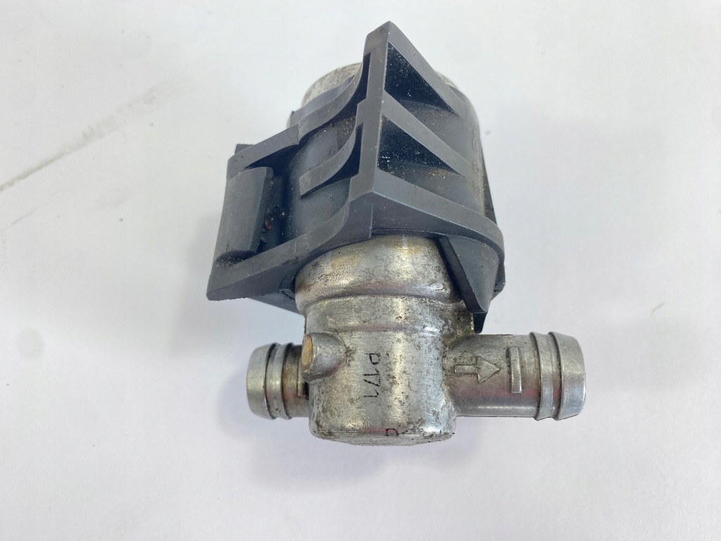 Клапан повітря моторчик кроковий mercedes w126 w124 w201 0001412225 Київ