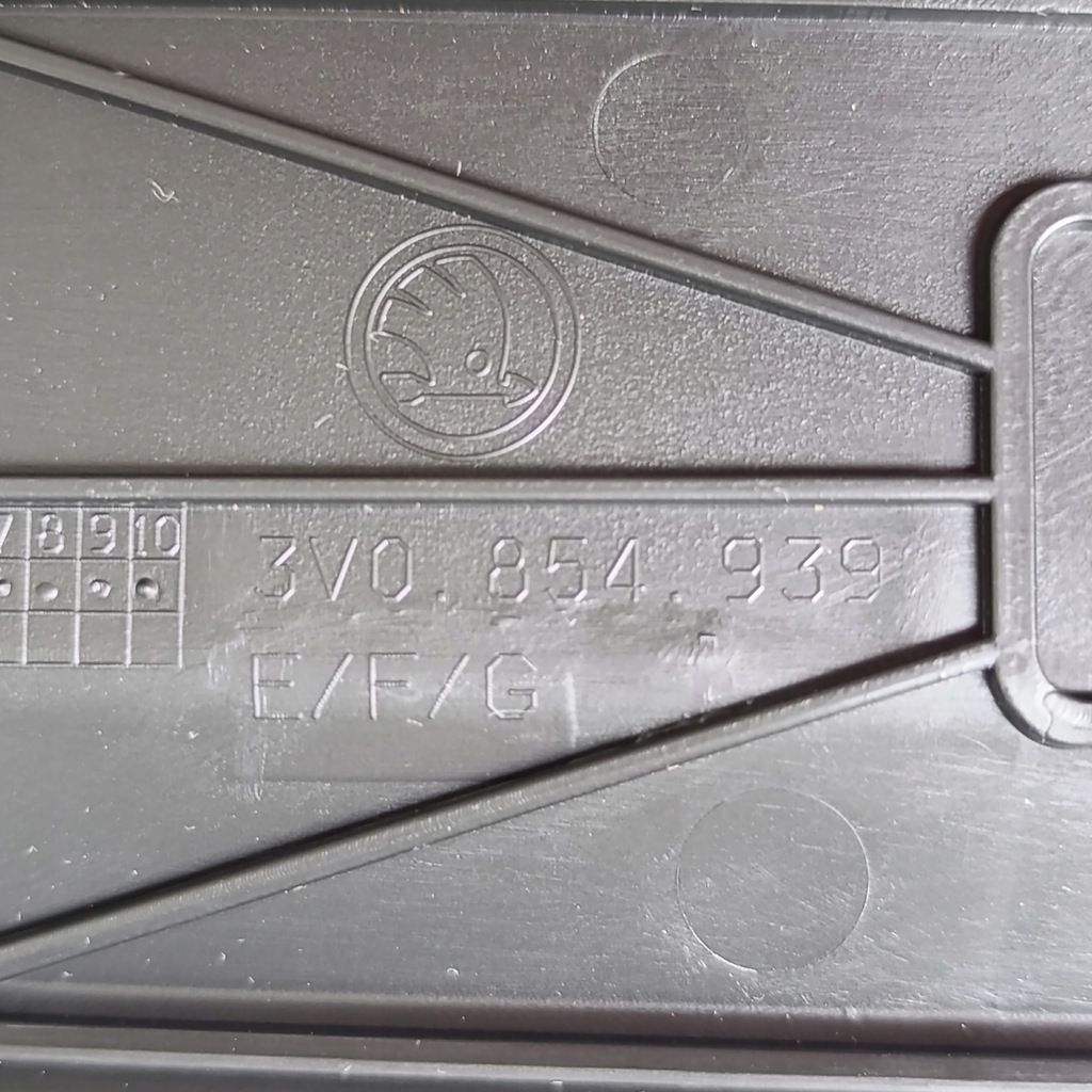 фото №9, Skoda superb iii 3 молдинг дверь левая передняя перед 3v0854939