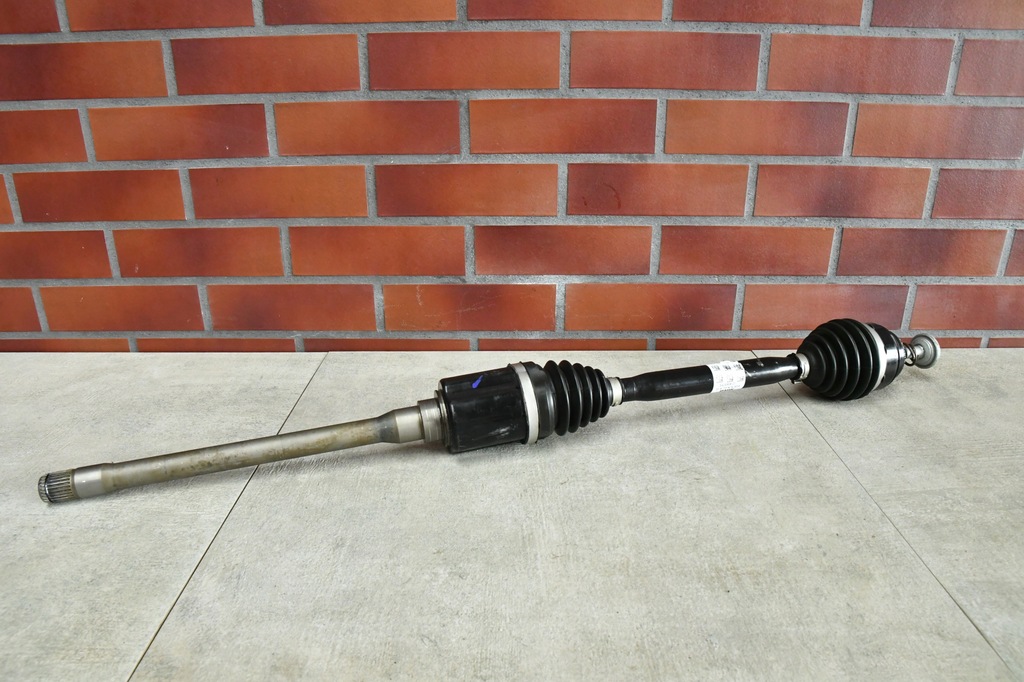 фото №1, Приводной вал правая перед передняя bmw xm g09 5a2e808 267km