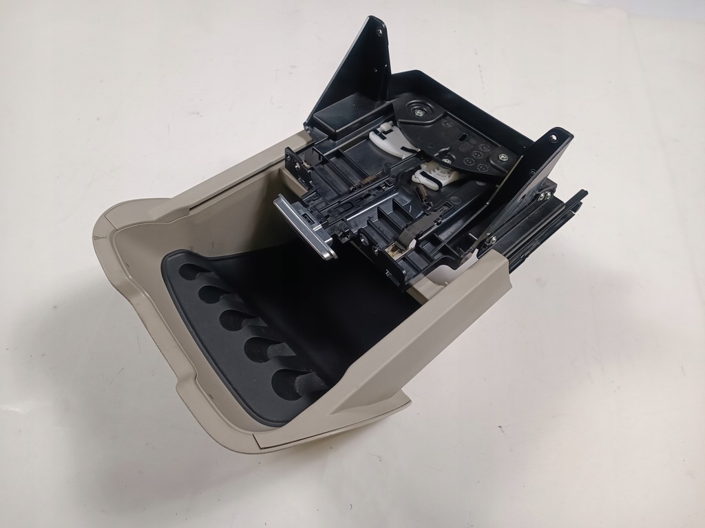 фото №6, Бардачок шухляда chrysler pacifica 2016 -