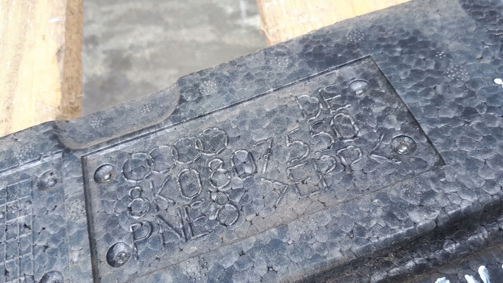 фото №7, A4 b8 абсорбер бампера передний перед s line 8k0807550