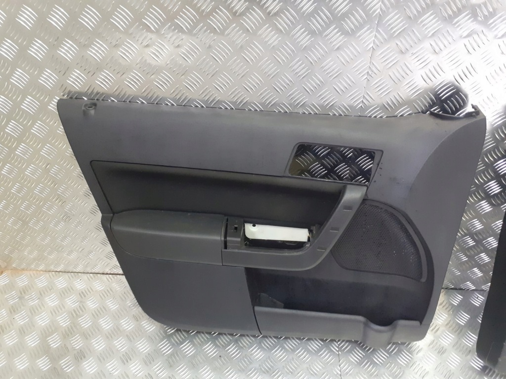 фото №7, Сиденья заднее сиденье комплект + обшивки ford focus mk2 usa 2.0 16v