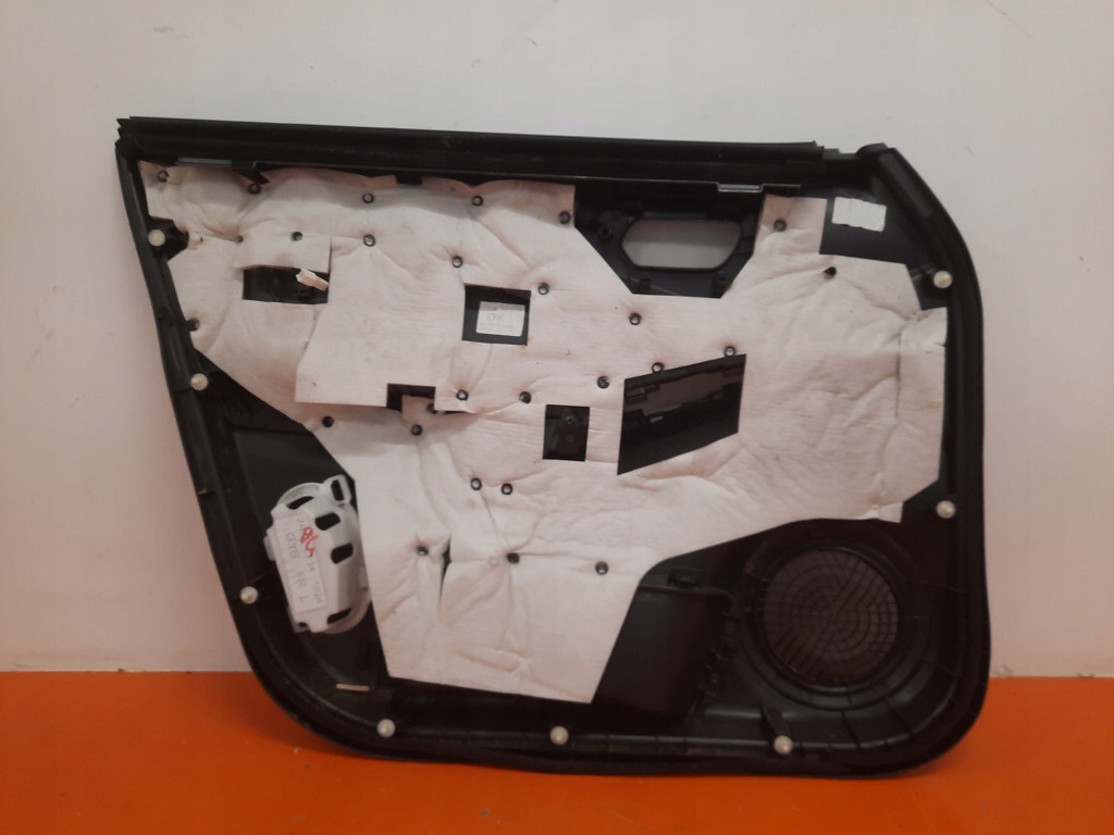 фото №8, Nissan juke 2 ii 19- обшивка правый обивка дверь перед правая 809006pa0a