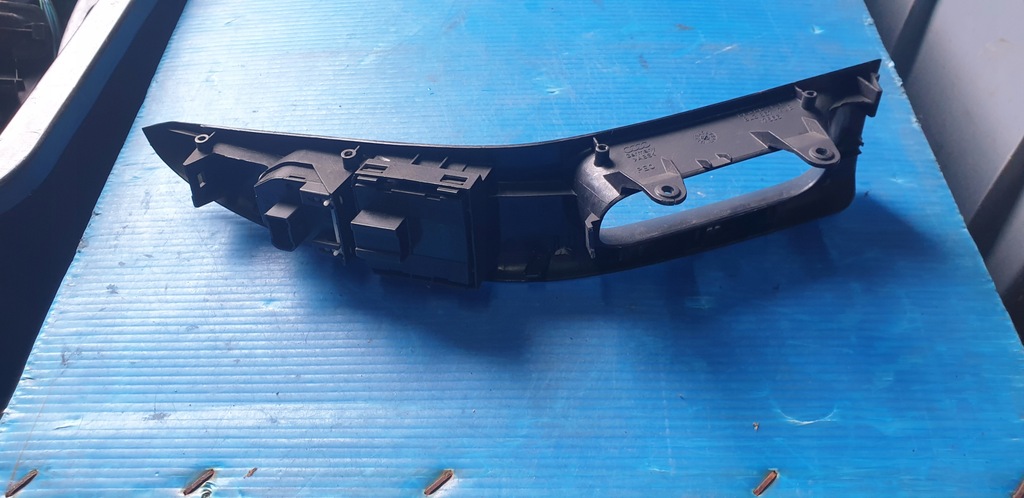 фото №7, Audi a3 8l панель перемикач вікон дзеркал 8l0959851 8d0959565a 8l3867171