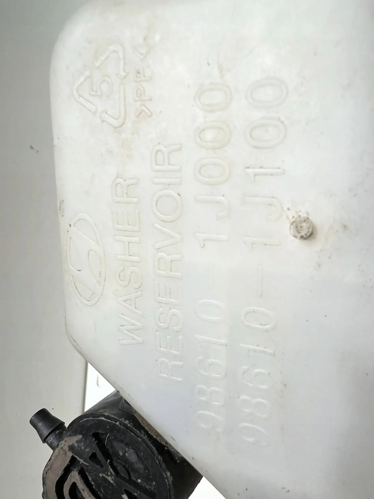 фото №11, Hyundai i20 08-14 бак бачок омывателя