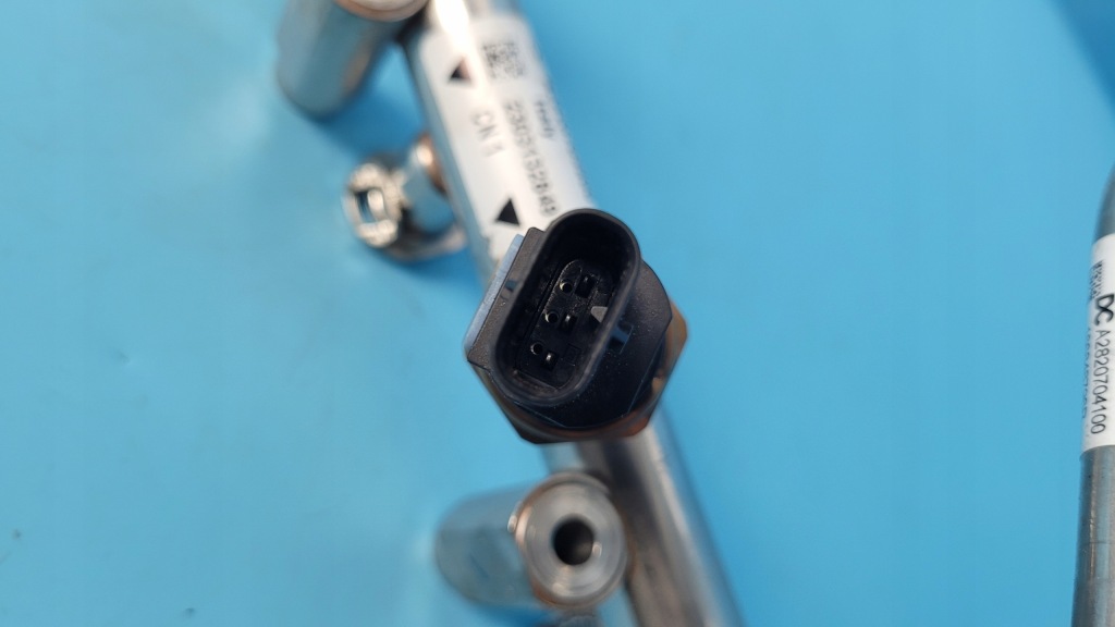 фото №7, Mercedes x247 glb 200 1.33 23r молдинг впрыскная датчик a2820701100