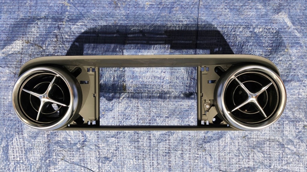 Купить Решётка обдув рамка средняя перед mercedes slc slk r172 w172