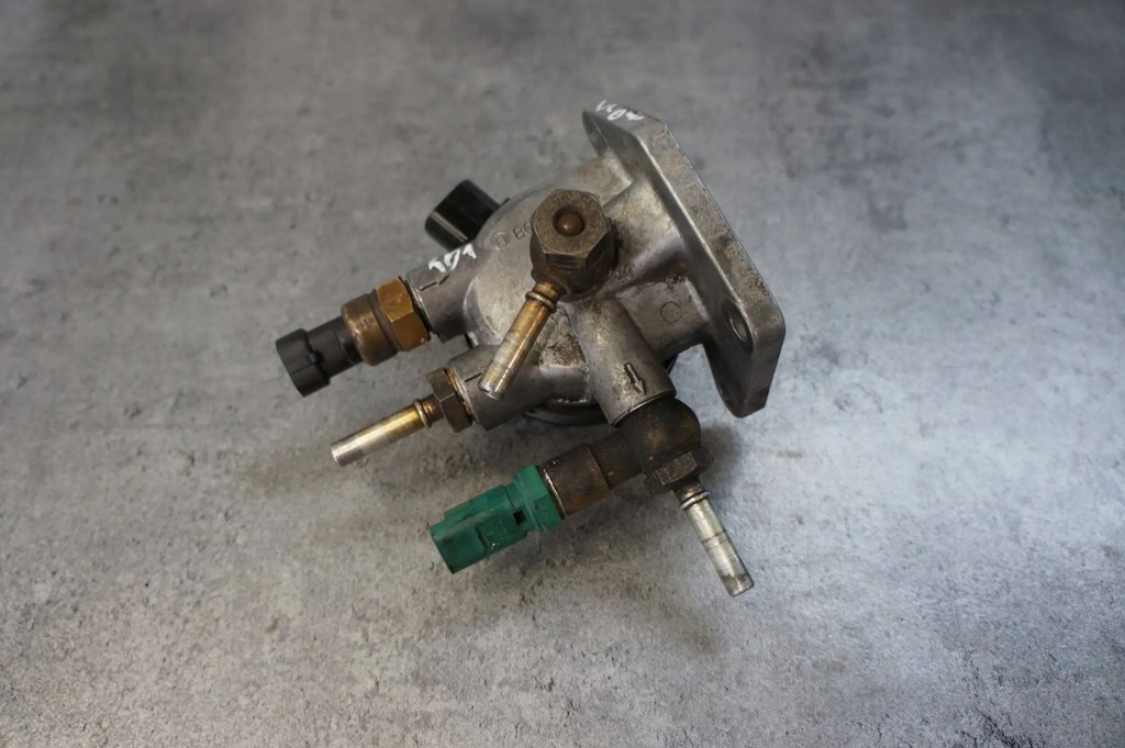 фото №1, Корпус фильтра топлива 0450133283 fiat punto ii 1.9