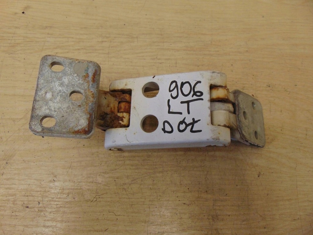 фото №1, Петля нижний дверь левый задняя mercedes sprinter 906