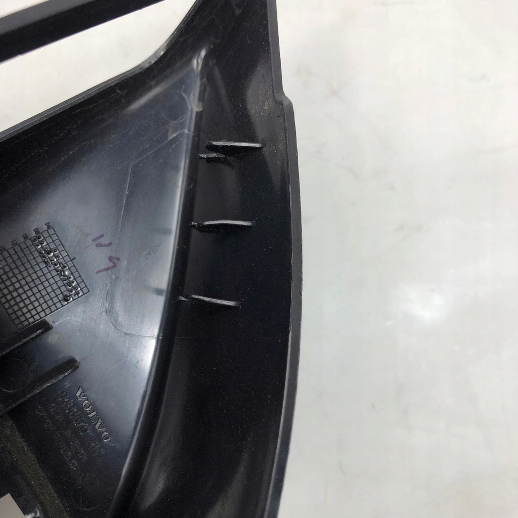 фото №4, Треугольник защита зеркало правая c70 ii