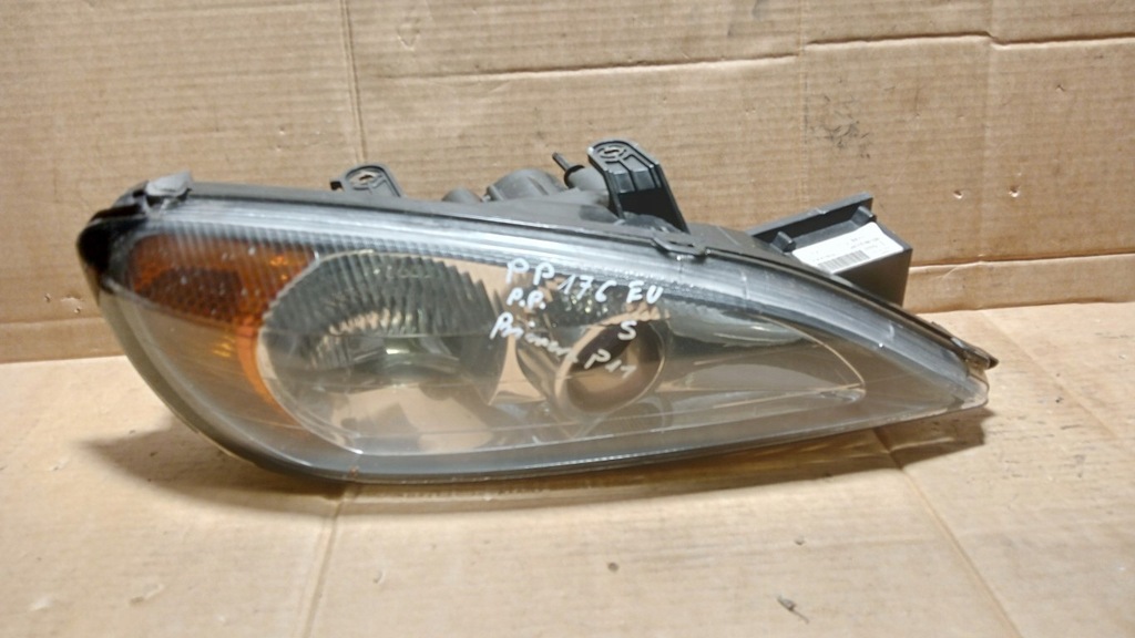 фото №1, Nissan primera p11 lift лампа перед правий eu