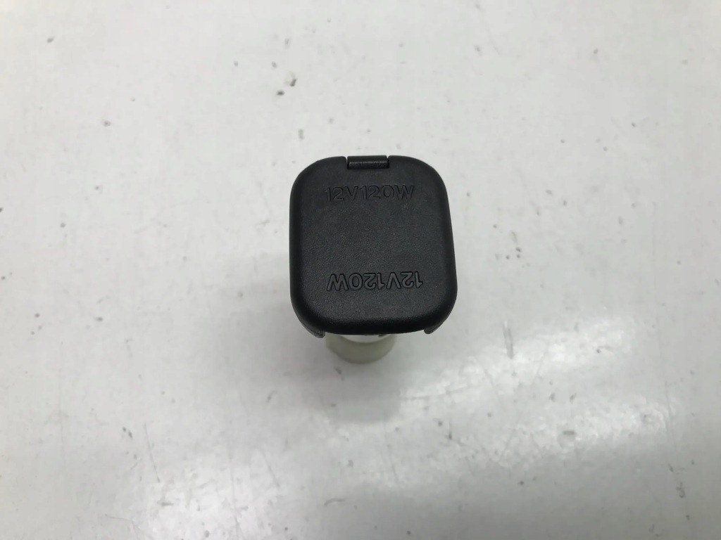 фото №1, Mazda cx-60 cx60 2023 роз'єм штекер port прикурювача 12v