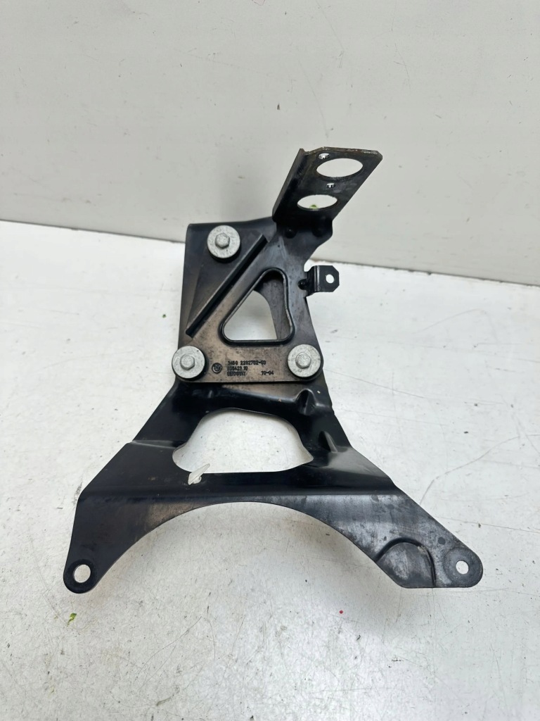 Купить Bmw m5 кронштейн / кронштейн насоса abs 2282762