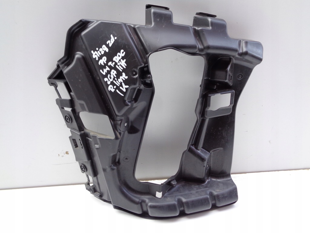 фото №1, Направляющая бампера правый передний vw t-roc 2ga 21- lift r-line