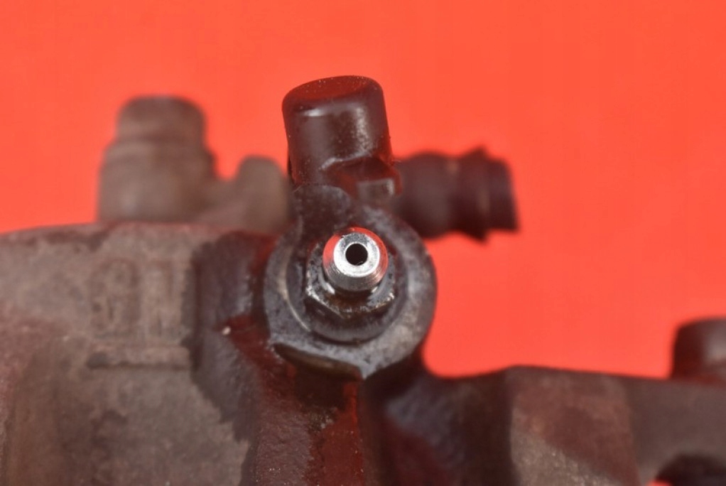 фото №7, Суппорт тормозной левый перед 42364976 opel karl 1 i 1.0 75 km 14-19