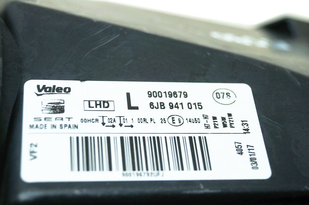 фото №10, Лампа левый перед seat toledo iv 6jb eu