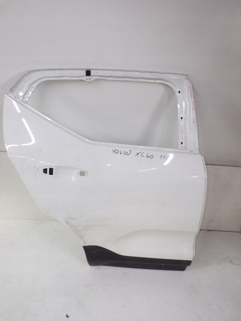фото №1, Дверь правый задняя volvo xc40 ii