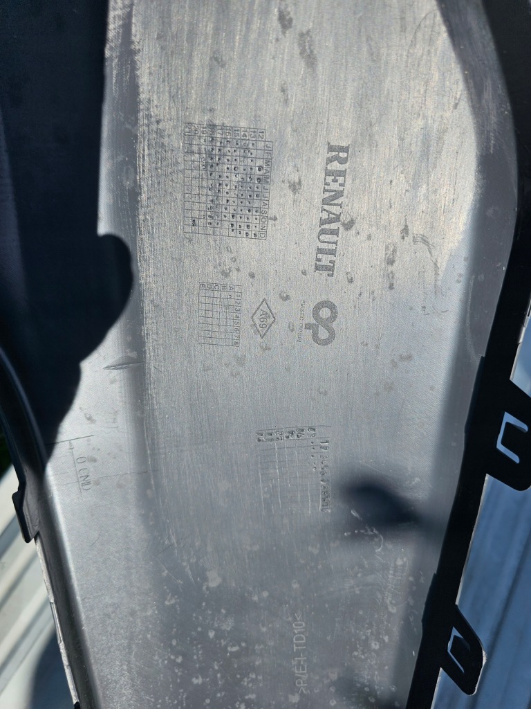 фото №4, Clio iv 4 gt бампер перед новый оригинал