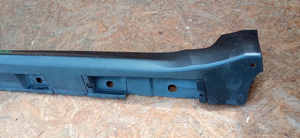 фото №6, Toyota avensis t29 15- поріг накладка поріг молдинг поріг права 75851-05050