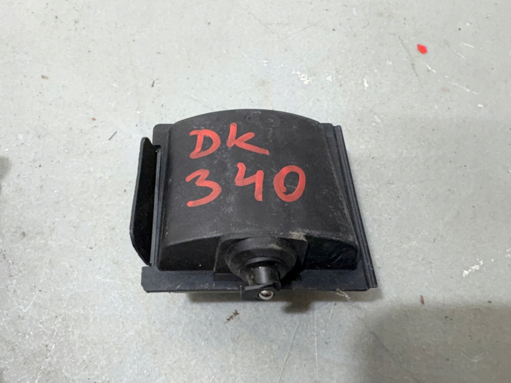 Купити Mercedes замок кришка горловини  a0008208012 оригінал європа