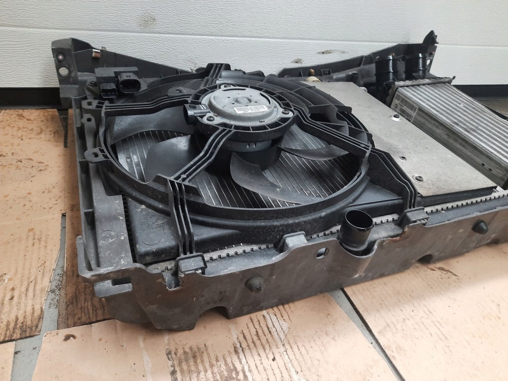 фото №10, C4 cactus 1.2thp pas передній радіатор вентилятор