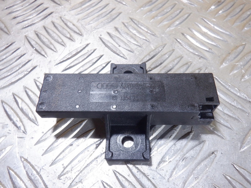 фото №3, Audi q7 4m блок управления модуль kessy 4m0907247