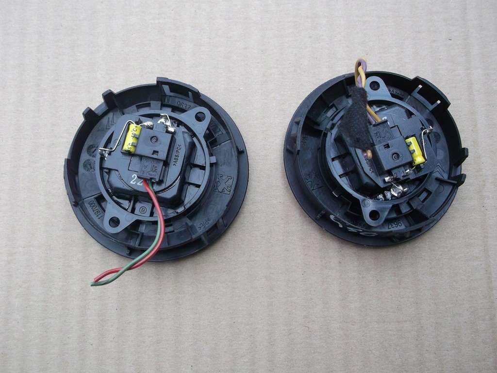 фото №2, Citroen ds4 динамік консолі панелі