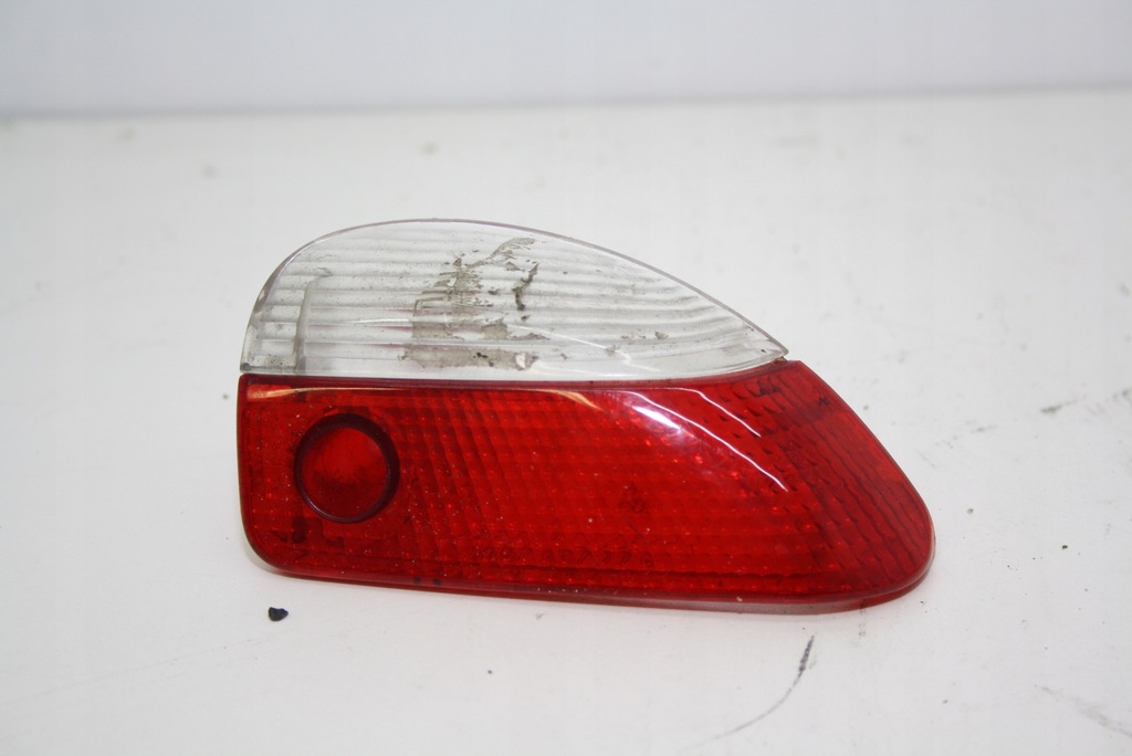 фото №1, Лампа лампа дверь левый перед alfa romeo 147 gt 07013010