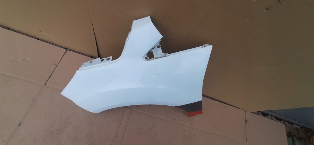 Крыло  перед левое  ford c-max mk2 2 10- Недорого