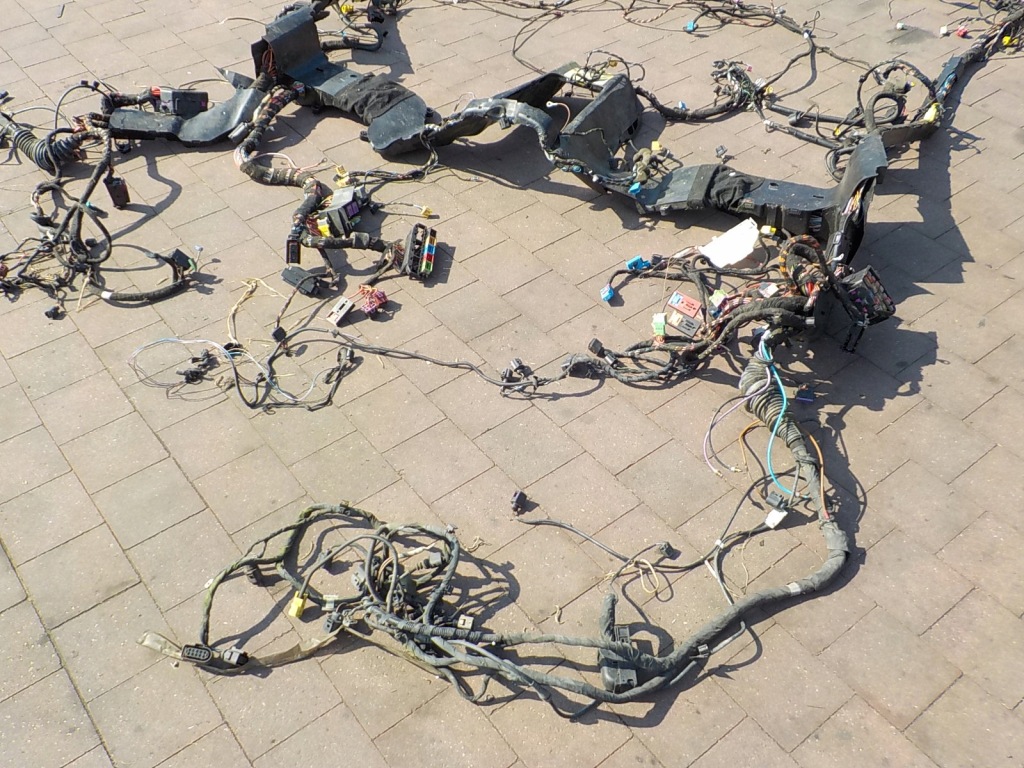 фото №4, Audi a8 s8 d3 lift жгут автомобиля внутренняя комплектная