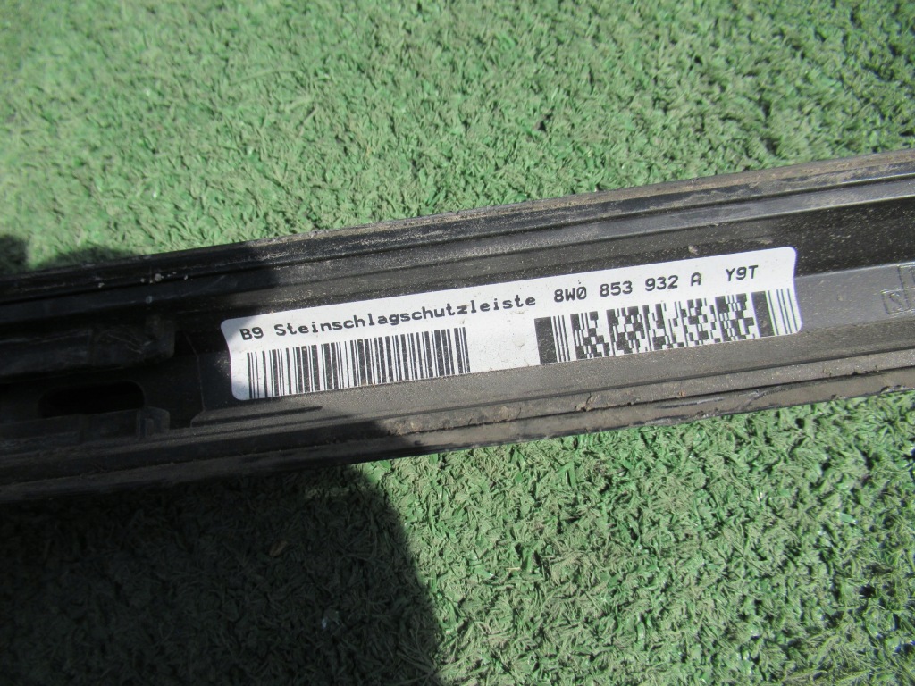 Audi a4 b9 s-line 16- порог накладка  порог левая правая 8w0853931a 8w0853932a Оригинал