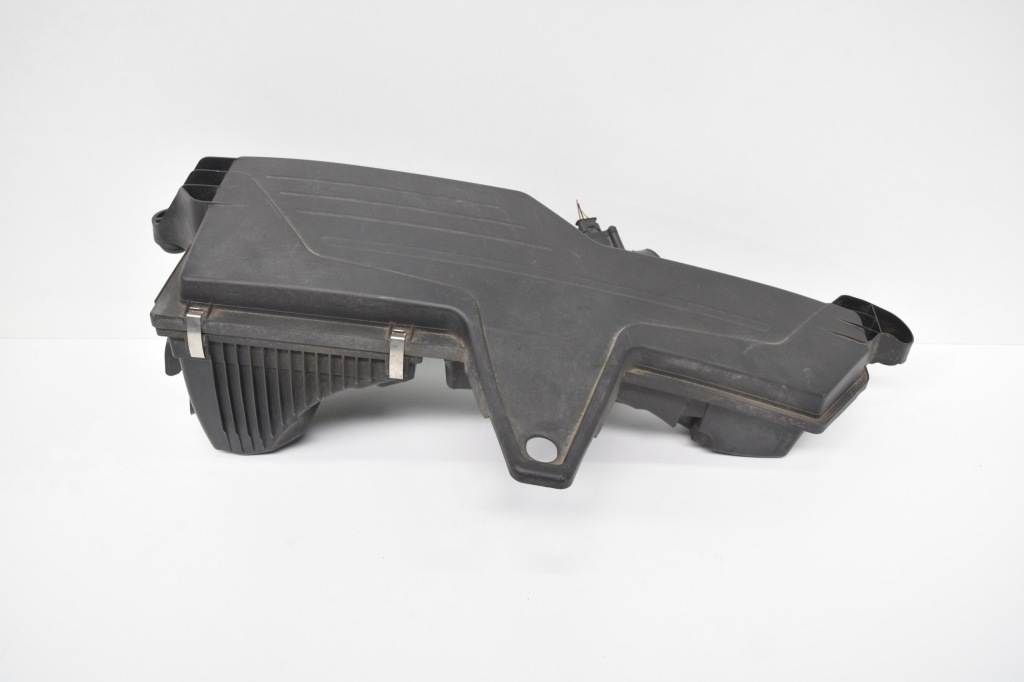 фото №1, Корпус фильтра датчик массового расхода воздуха bmw 1 f20 f21 3 f30 f31