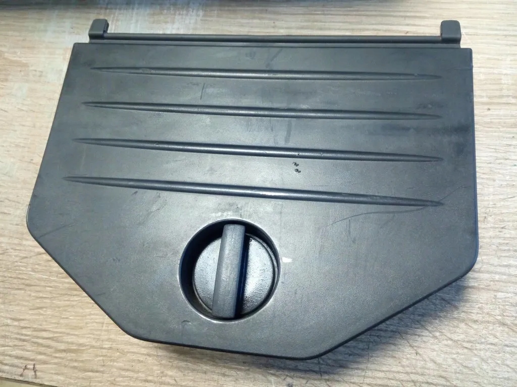 Купити Кришка оббивка бардачка vw touran ii oryg.