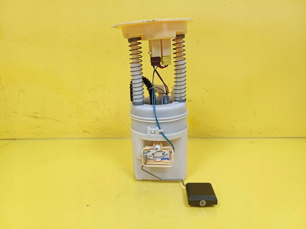 фото №6, Помпа насос пального w бак mercedes w169 1.5b nr113