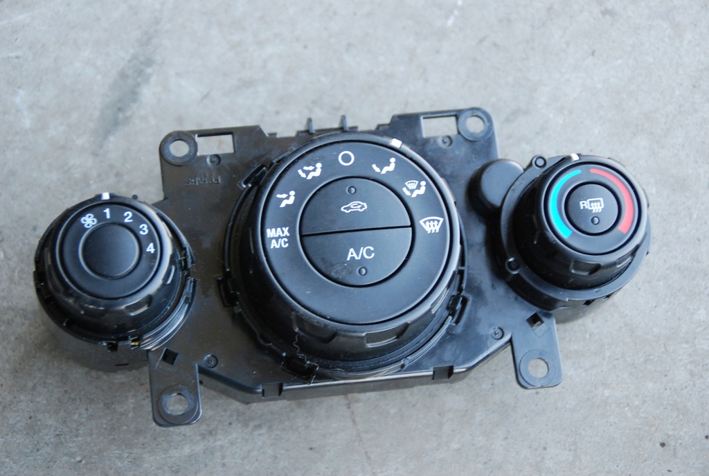 фото №1, Ford ecosport панель переключатель кондиционера