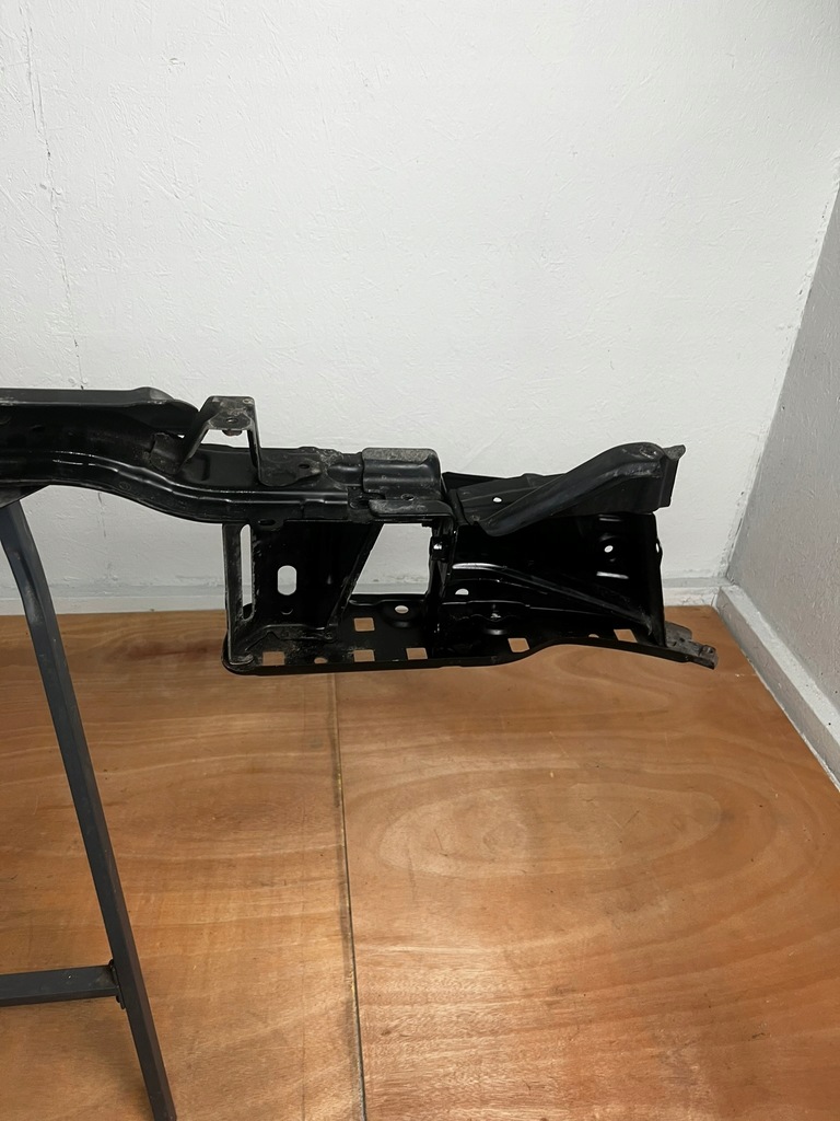 фото №10, Toyota hilux 8 viii балка каркас бампера заднього задня